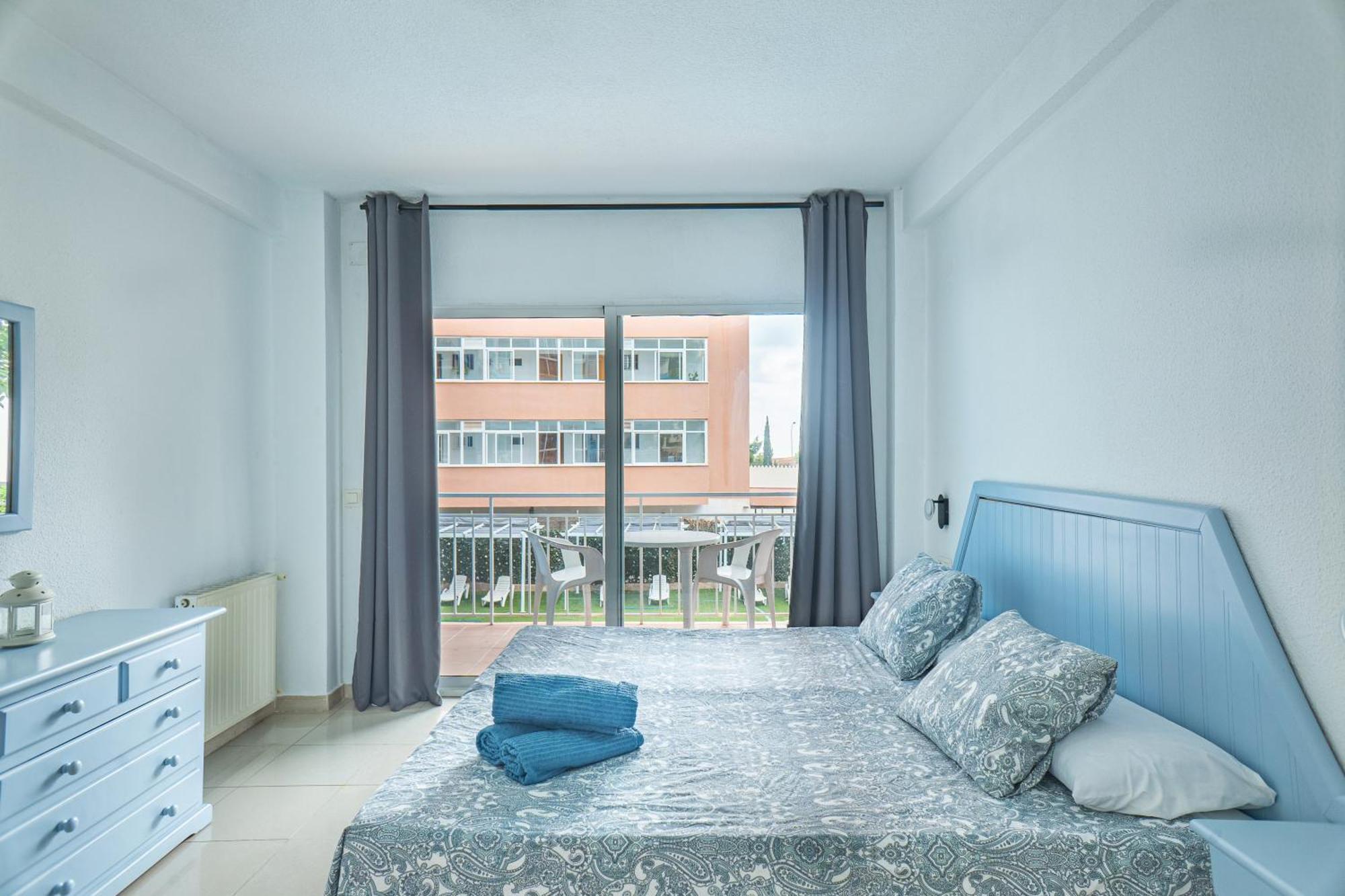 Apartamentos El Velero Торремолинос Экстерьер фото