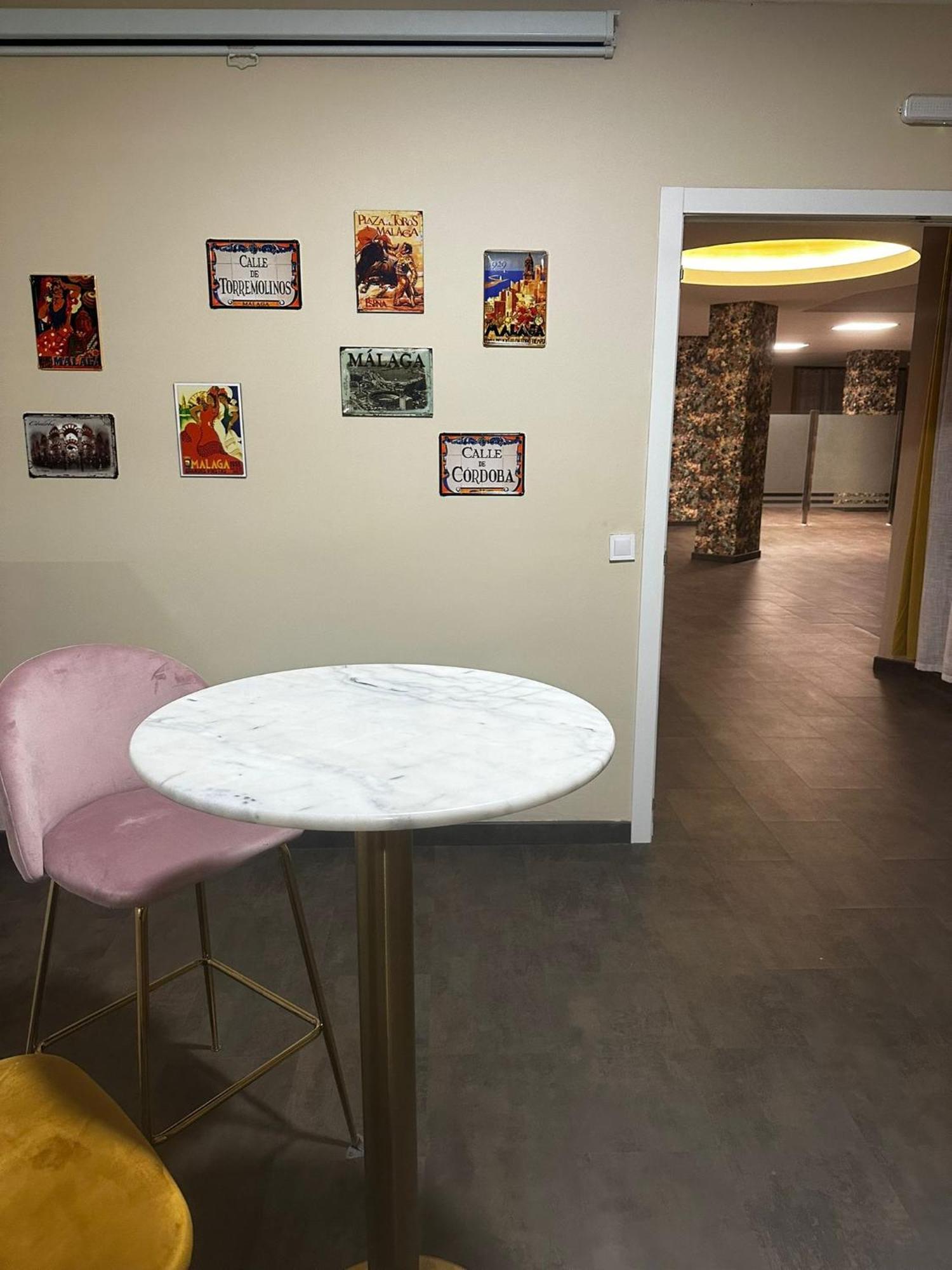 Apartamentos El Velero Торремолинос Экстерьер фото